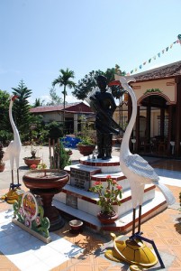 Nguyen Trung Truc Temple Festival